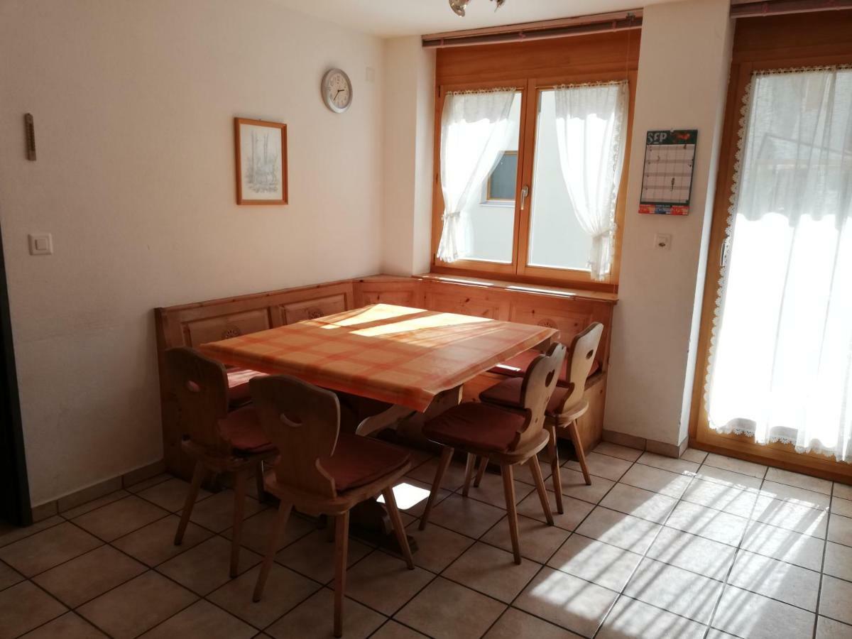 Chasa Ludwig Oben Hause Villa Scuol Buitenkant foto